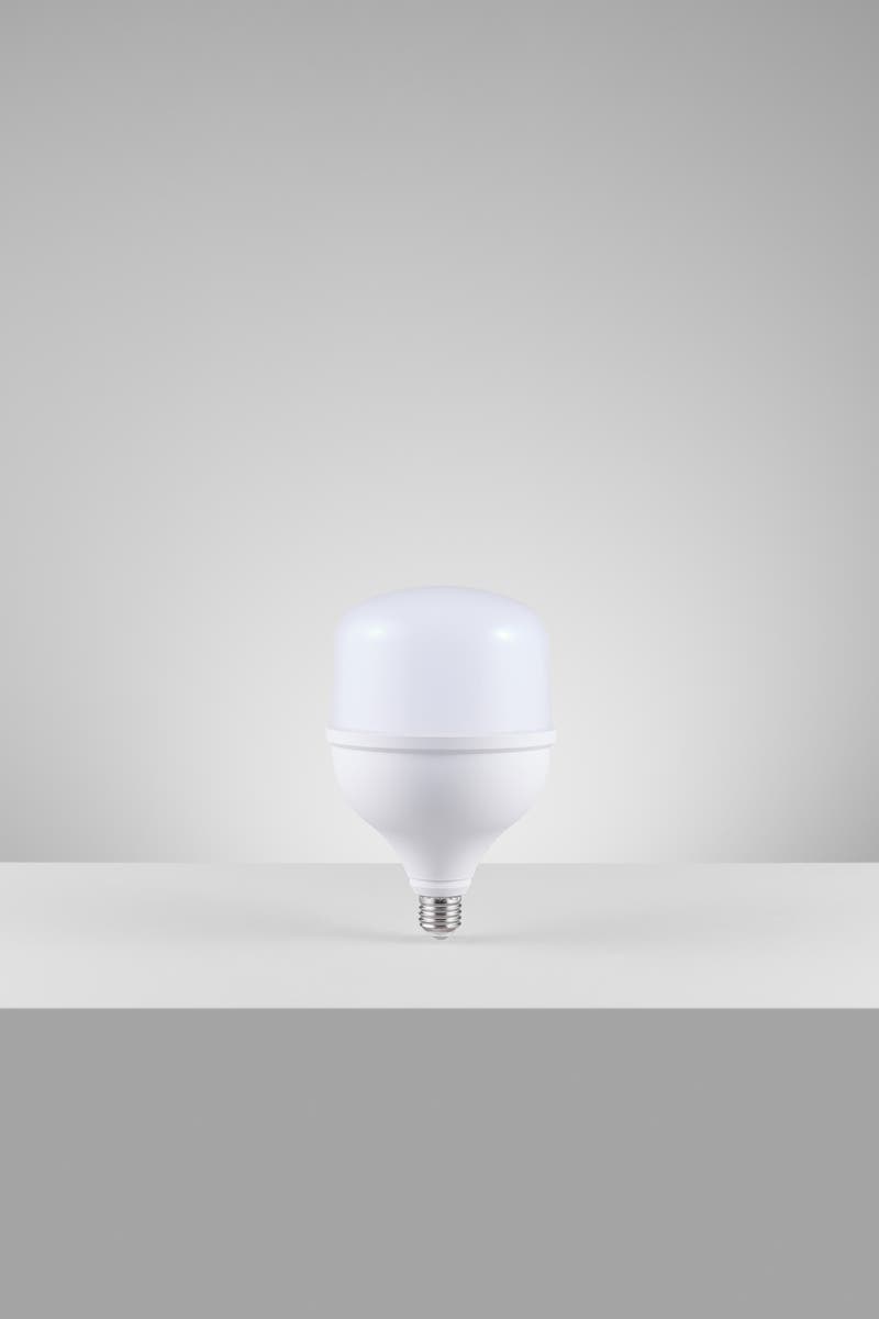 GLÖDLAMPA LED 28W